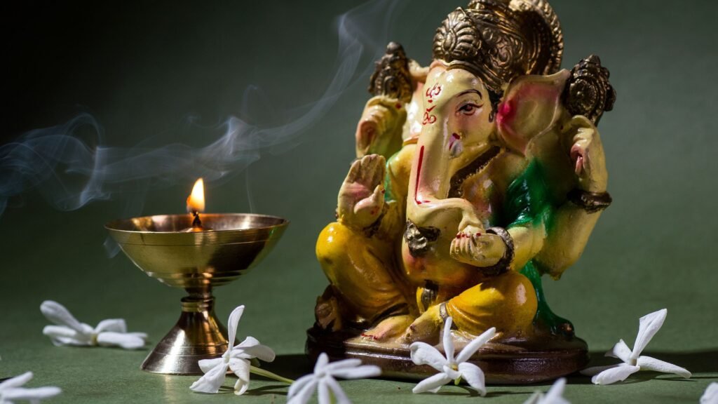 गोबर धूपबत्ती या अगरबत्ती पूजा के लिए श्रेष्ठ कौन? 3 गोबर धूपबत्ती या अगरबत्ती पूजा के लिए श्रेष्ठ कौन?